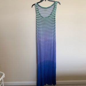 APT 9 Beautiful maxi dress